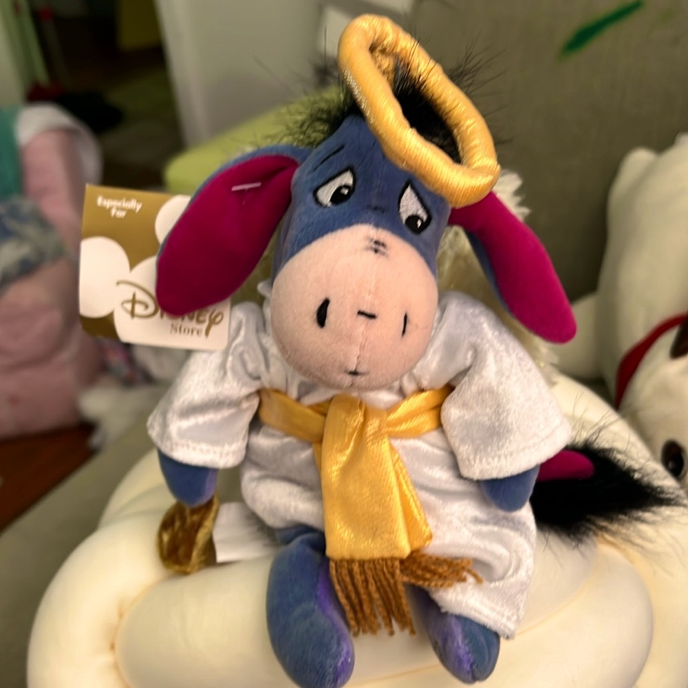 Disney Store EEYORE Choir Angel